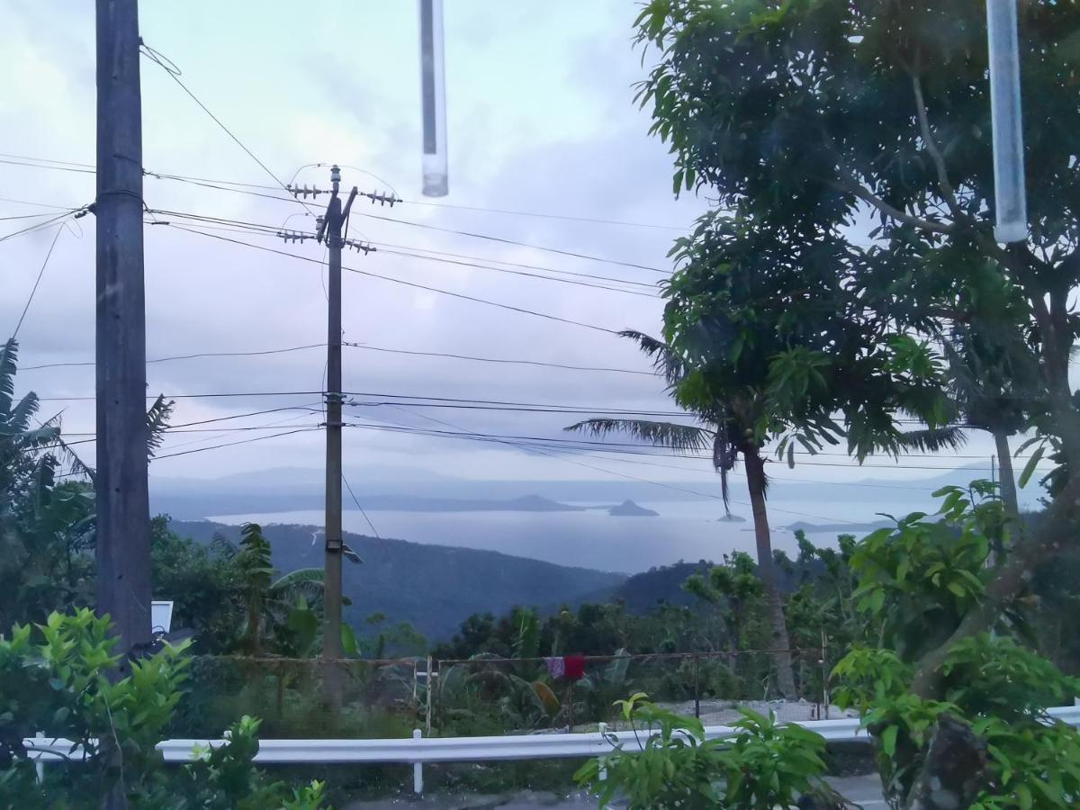 Country Bug Inn Tagaytay City Exteriör bild