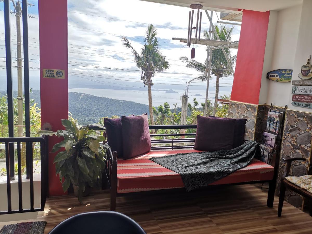 Country Bug Inn Tagaytay City Exteriör bild