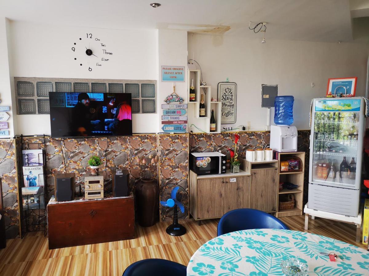 Country Bug Inn Tagaytay City Exteriör bild