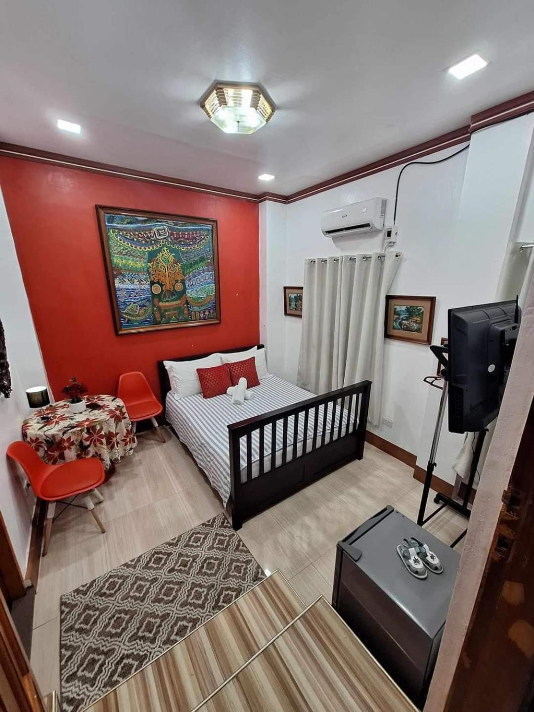 Country Bug Inn Tagaytay City Exteriör bild