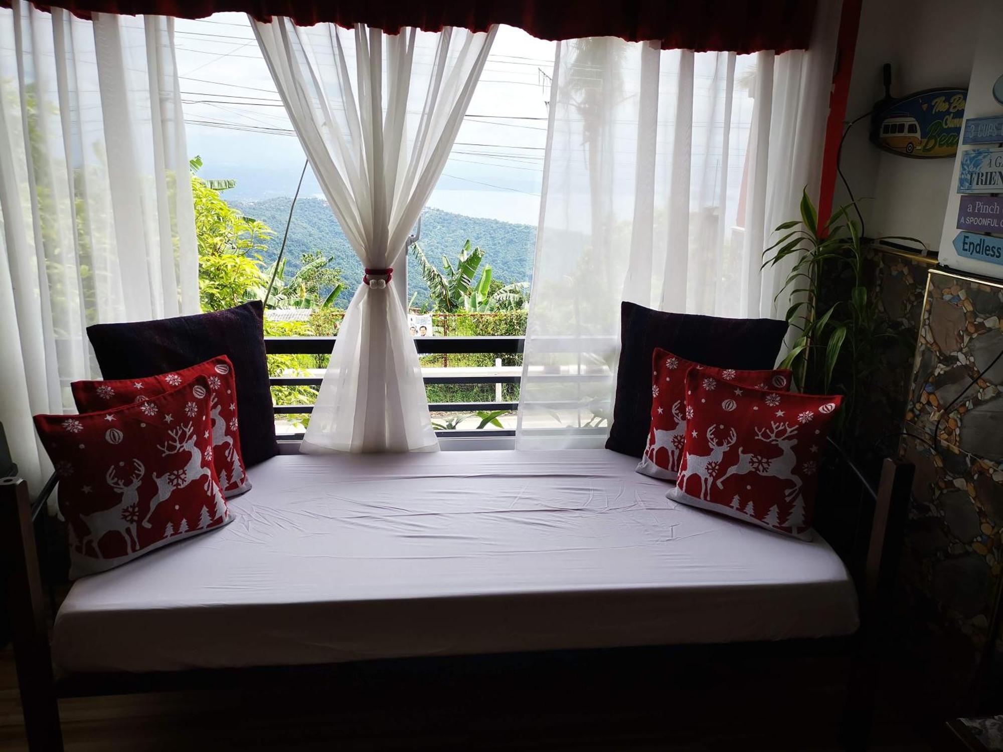 Country Bug Inn Tagaytay City Exteriör bild